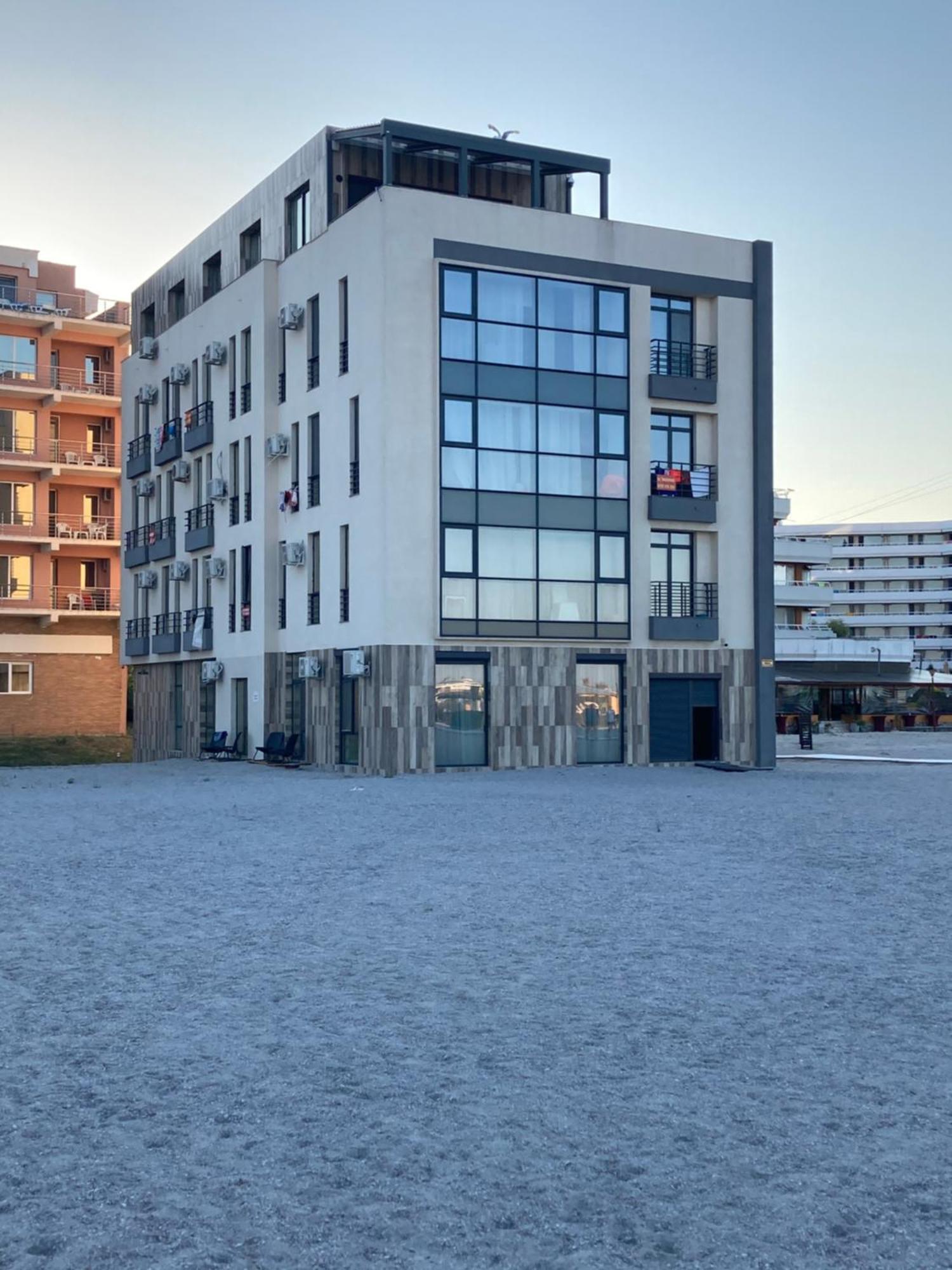 Beach Rooms Roberta Mamaia Exteriér fotografie